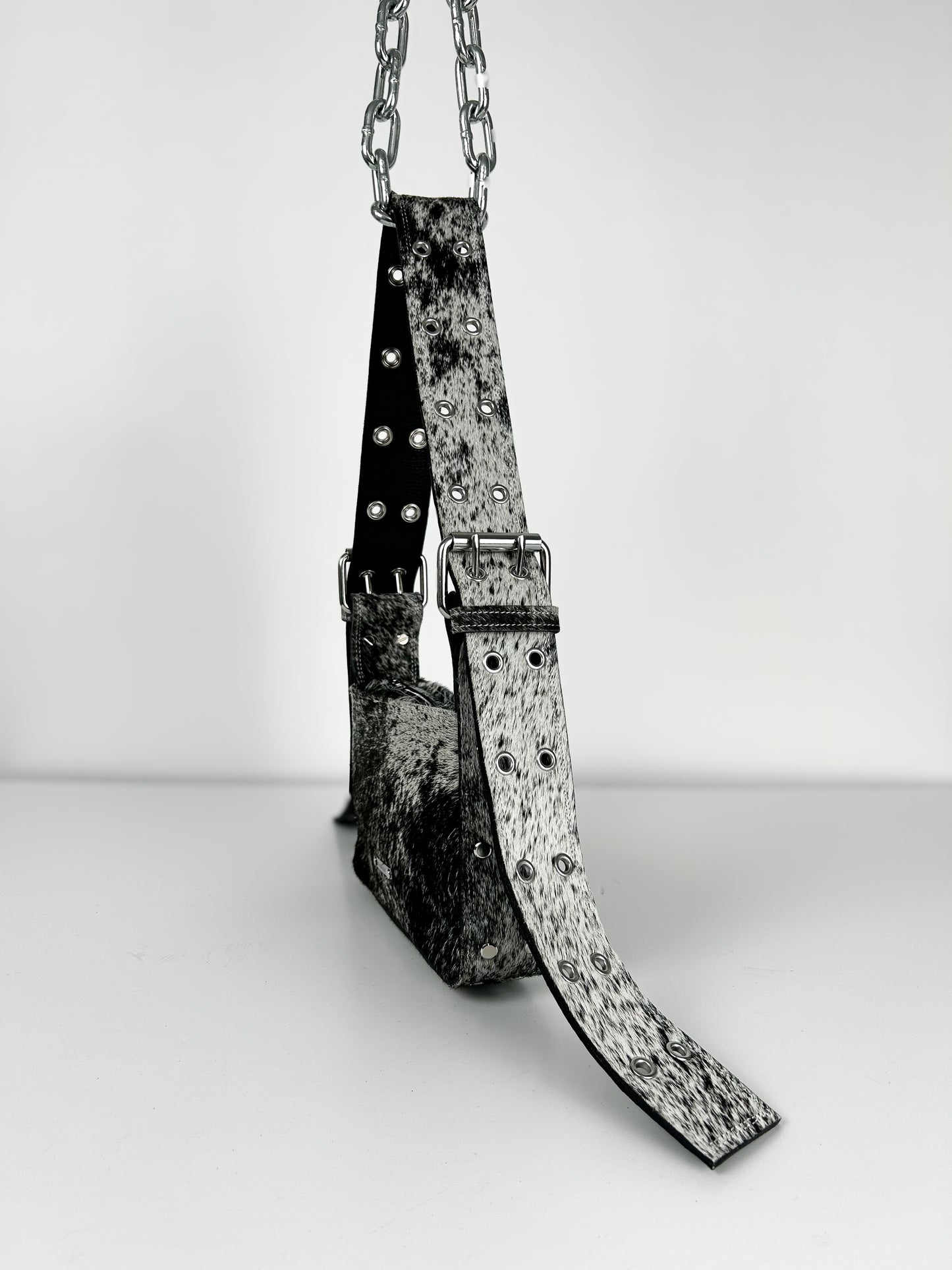 SALT & PEPPER DOUBLE BUCKLE BAGUETTE