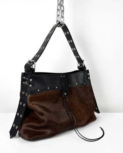 0.75 MEDIUM BROWN COWHIDE TRAVELLER