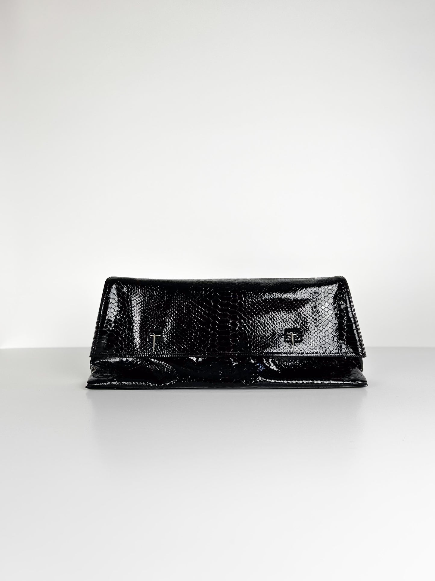 PATENT FOLD OVER CLUTCH