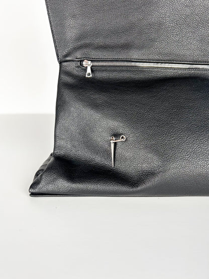 BLACK FOLD OVER CLUTCH