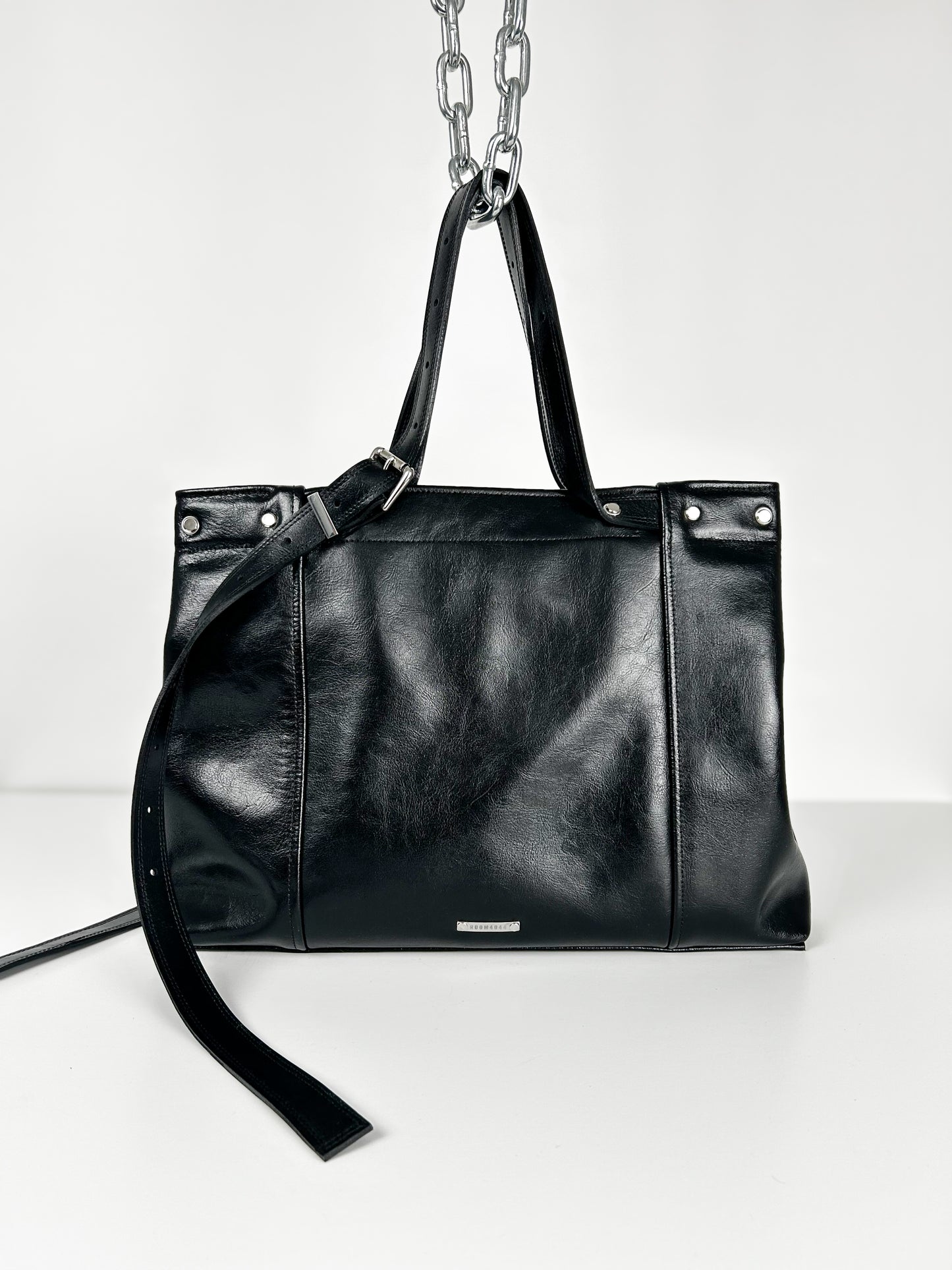 BLACK 33