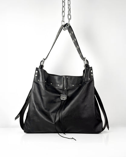 LARGE BLACK TRAVELLER